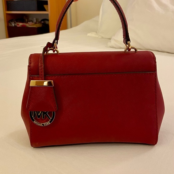 Michael Kors Ava Extra-Small Leather Crossbody - Picture 2 of 9